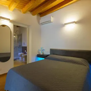  Affittacamere Maquedino & Terrace - Cozy Loft