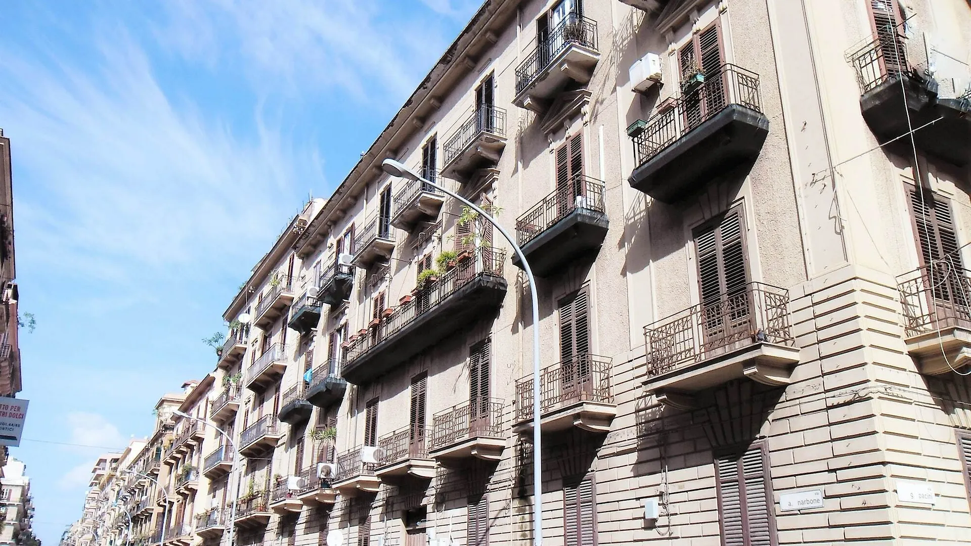 Le Vie Del Centro Hotel Palermo 2*,